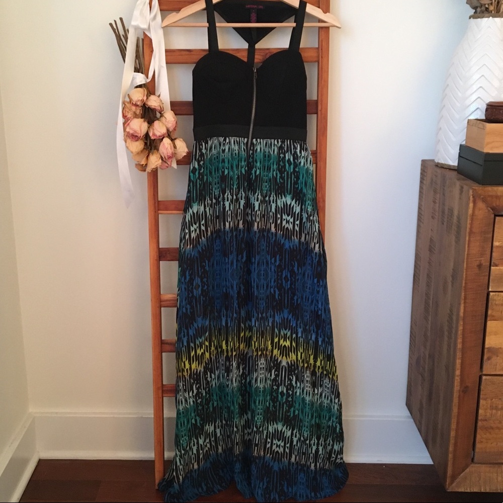 Backless Maxi Dress